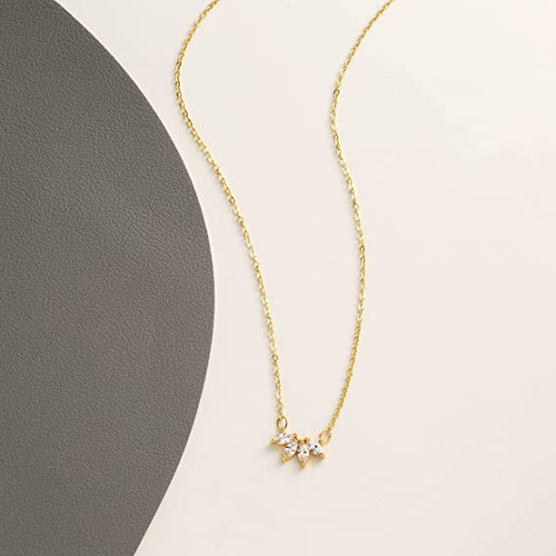 Fashion Jewelry Minimalist Shining Flower Petal Necklace for Women Girls Lotus Flower Pendant Necklace Female Party Anniversary Jewelry Gift